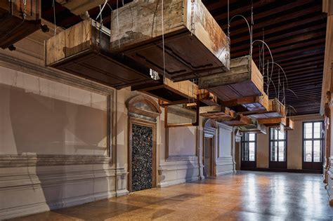 fondazione prada venezia jannis kounellis|Alla Fondazione Prada la potenza “povera” di Jannis Kounellis.